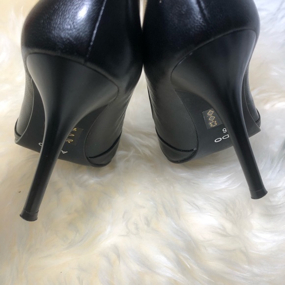 ALDO black leather pointed toe pump 6 - Picture 3 of 5
